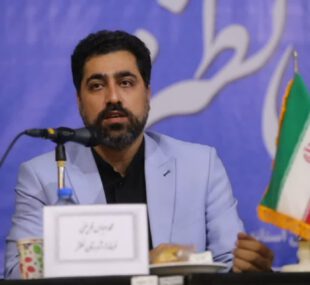 فرماندار نطنز: تمامی دستگاه‌های اجرایی شهرستان موظف هستند گزارش عملکرد یک‌ساله خود را منتشر و در اختیار مردم و رسانه ها قرار دهند